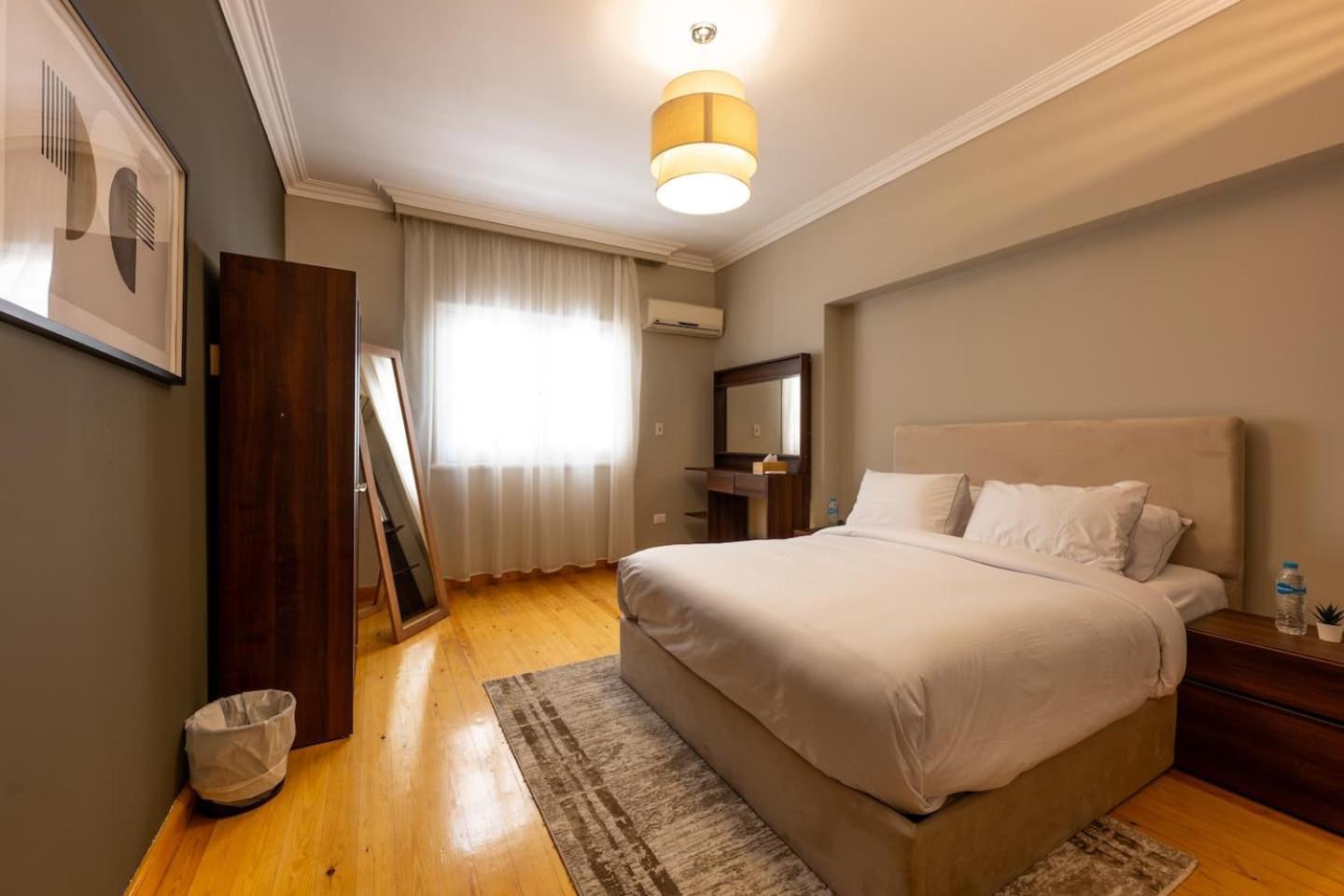 1832 Haven Residences - 2br Serviced - *